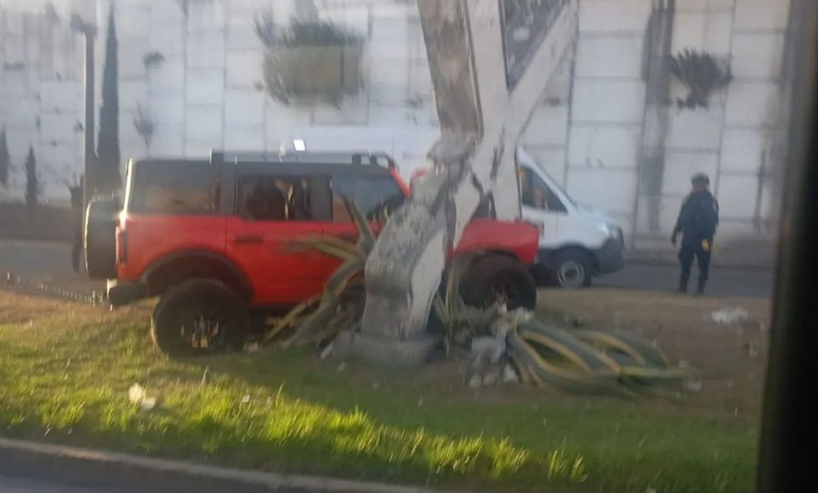 Accidente en Paseo Tollocan en Toluca deja una persona fallecida