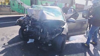 Accidente en la autopista México-Puebla deja una mujer herida y genera fuerte tráfico