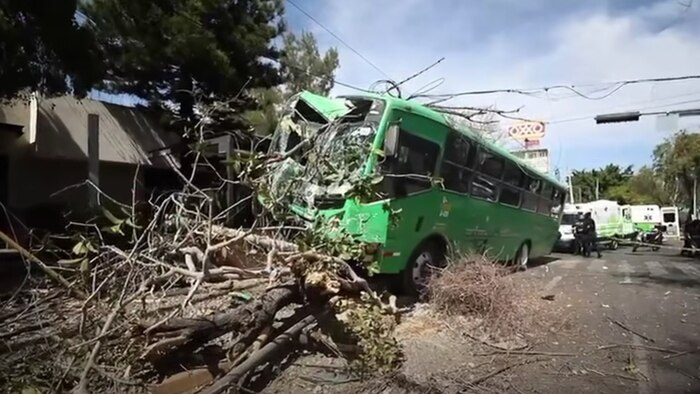 Accidentes de tránsito en Jalisco dejan 2 muertos y 11 heridos en sábado