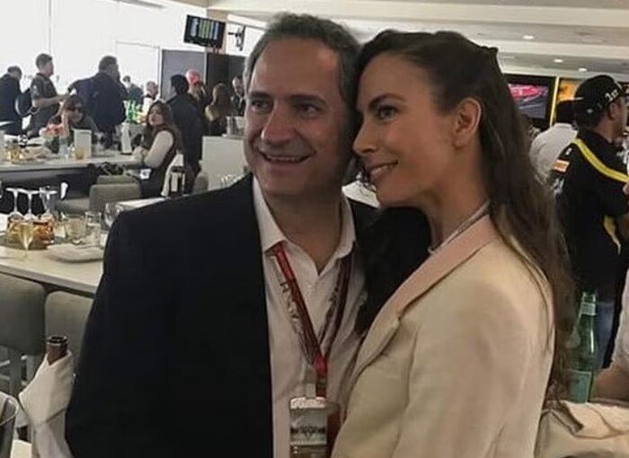 Alejandro Soberón, CEO de Ocesa y pareja de Sasha Sokol, apoya a la cantante en su lucha contra Luis de Llano