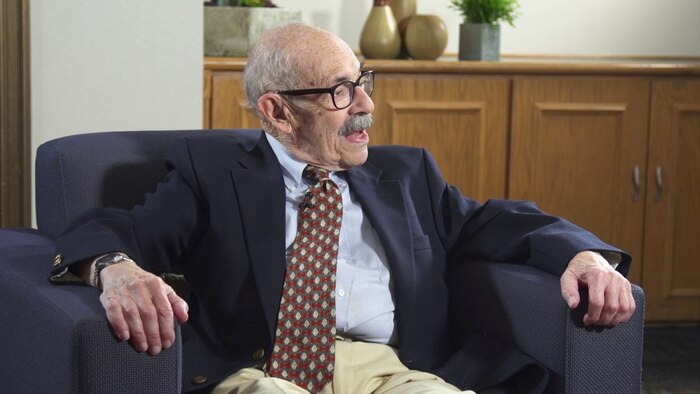 Alfred Blumstein revoluciona la criminología con métodos de ingeniería y análisis sistémico