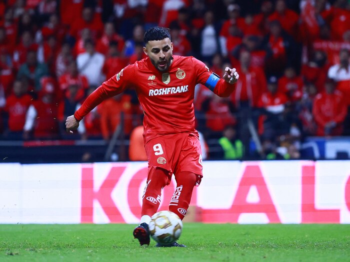 Antonio Mohamed revela incertidumbre sobre el regreso de Alexis Vega a Toluca y su impacto en la Selección Mexicana