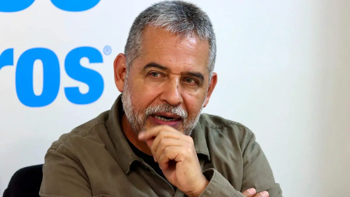 Así fusiona Mario Mendoza las teorías de Jacobo Grinberg en su novela impactante