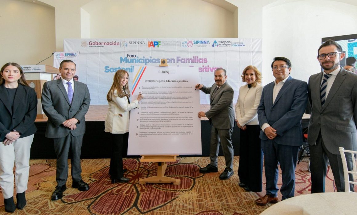 Atizapán de Zaragoza alberga foro con 20 municipios por la niñez mexiquense