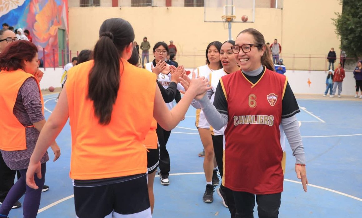 Azucena Cisneros lidera jornada deportiva en Ecatepec para fortalecer el tejido social y promover hábitos saludables