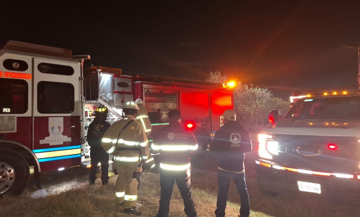 Bomberos de Toluca controlan incendio en San Pablo Autopan sin heridos ni evacuaciones