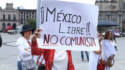 Ciudadanos en Toluca protestan contra las elecciones del Poder Judicial
