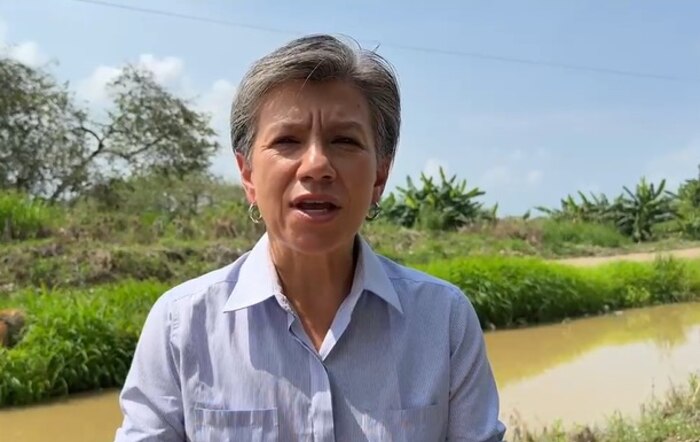 Claudia López responsabiliza a la Ungrd y al embalse de Urrá por la emergencia en Córdoba y solicita financiamiento para las familias afectadas