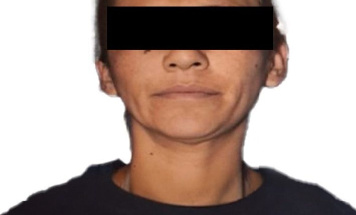 Condenan a 43 años y 9 meses de cárcel a mujer por extorsión en Chimalhuacán