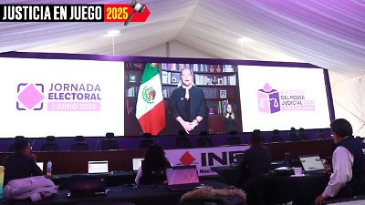 Consejeros del INE exigen explicación por presencia de militares en sesión histórica