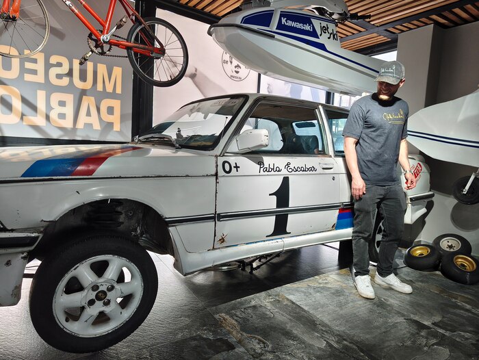 Daniel Escobar, sobrino nieto de Pablo Escobar, revela su historia familiar y su vida en el exilio