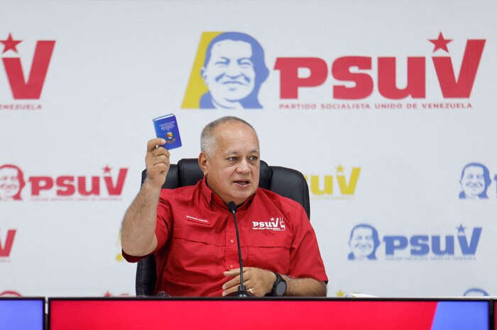 Diosdado Cabello amenaza con acciones tras arresto irregular de Juan Pablo Guanipa en Venezuela