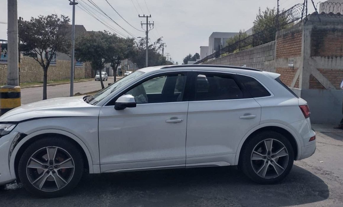 Diputado Wblester Santiago provoca accidente en Metepec y muestra actitud prepotente