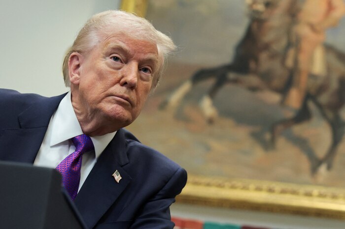 Donald Trump implementa planes de estímulo económico que benefician principalmente a sectores específicos en EE.UU.