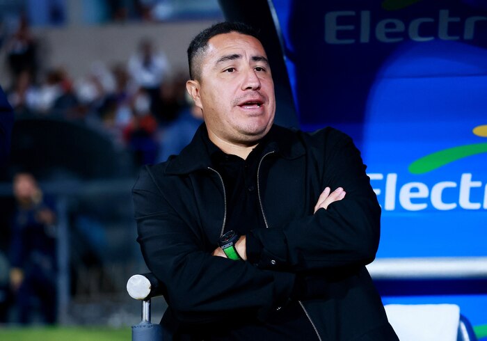 Efraín Juárez defiende esquema táctico de Pumas tras derrota de 4-1 en Concacaf Champions Cup