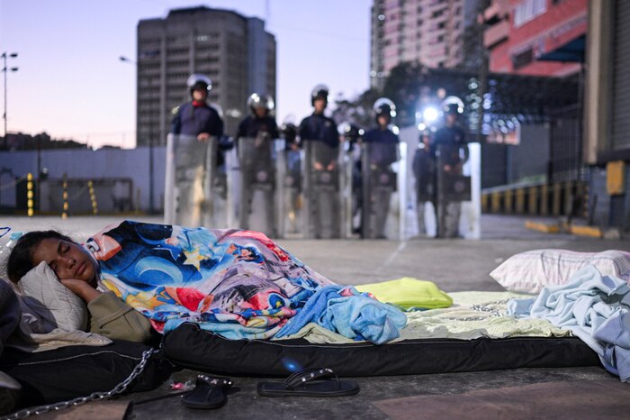 Familiares de presos políticos en Venezuela inician huelga de hambre en rechazo a obstáculos en ley de amnistía