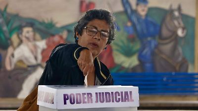 Fiscalía de Delitos Electorales recibe 95 denuncias y mantiene vigilancia activa el día de la elección