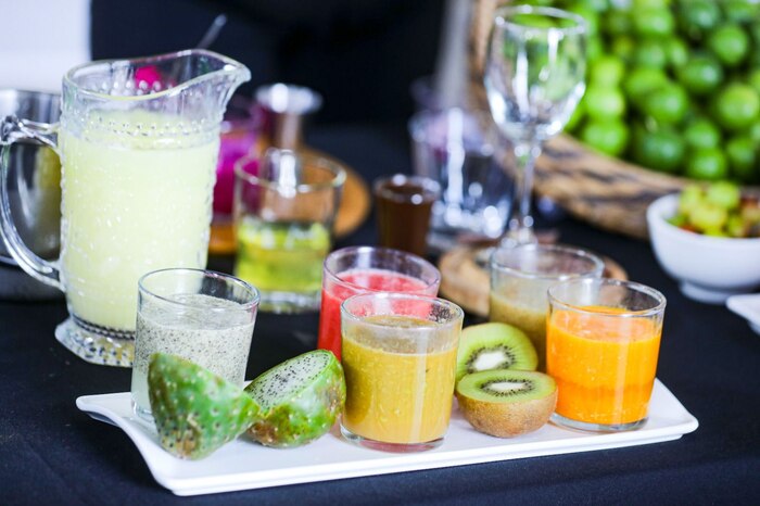 Gran Mercado Mayorista de Lima presenta piscos sours con frutas de temporada para celebrar el Día Nacional del Pisco Sour