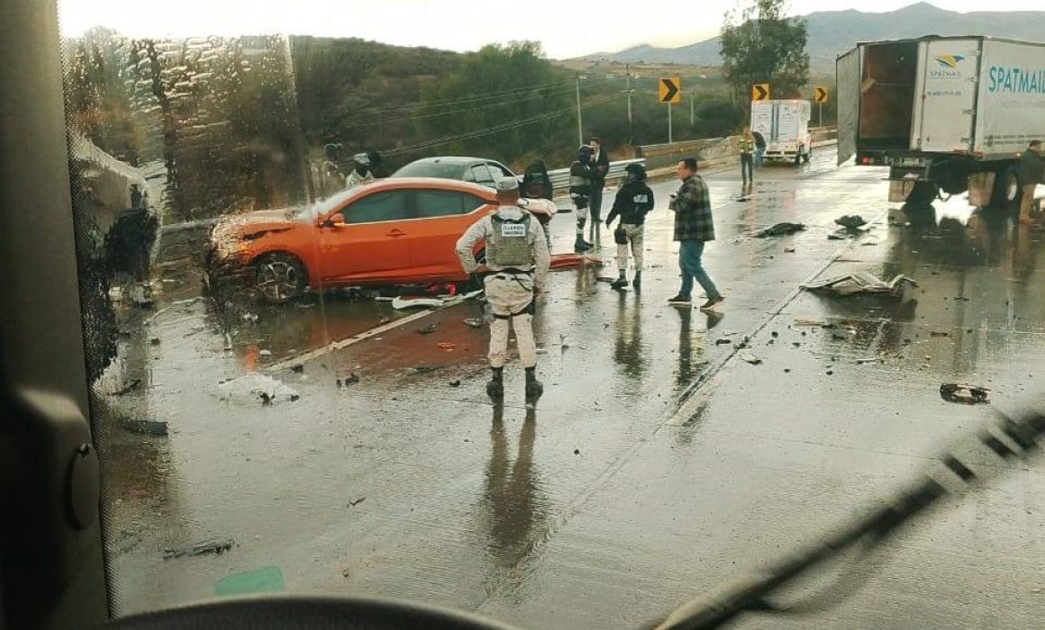 ¡Impactante! Accidente en la México-Querétaro Cierra la Vía en Coyotepec: ¿Qué ocurrió realmente?