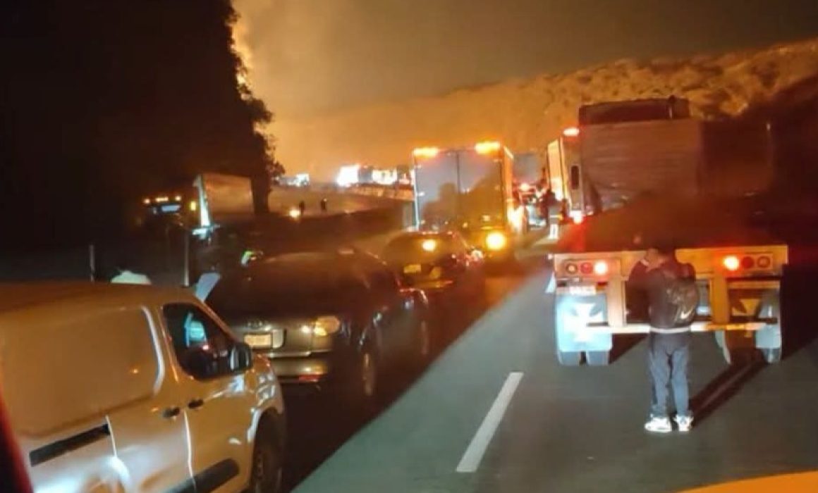¡Impactante! La explosión de una pipa de gas L.P en la autopista México-Querétaro sorprende a todos
