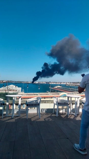 Incendio en refinería Ñico López en La Habana agrava crisis energética en Cuba