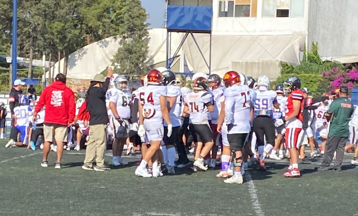 Jóvenes participan en pruebas para integrar la Selección U17 de Fútbol Americano en Edomex