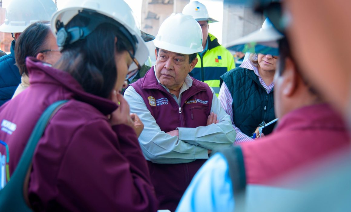 Juan Hugo de la Rosa supervisa estaciones pendientes del Trolebús Chalco–Santa Martha en Edomex