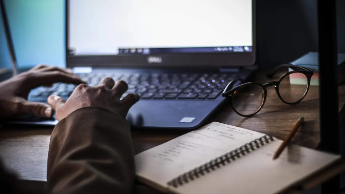 ¿La palabra del año 2025? Oxford apuesta por ‘rage bait’ y te contamos por qué