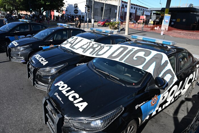La realidad de la policía en Santa Fe: un trabajo con retos y necesidades de modernización