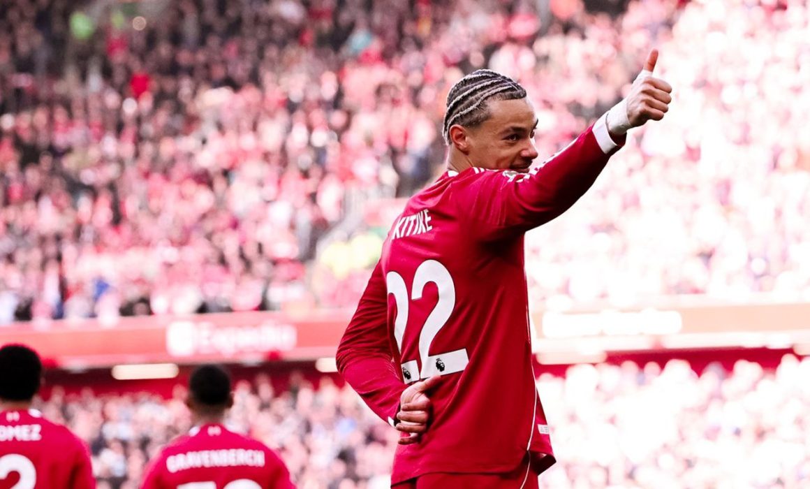 Liverpool derrota 5-2 al West Ham en Anfield y refuerza su autoridad en la Premier League