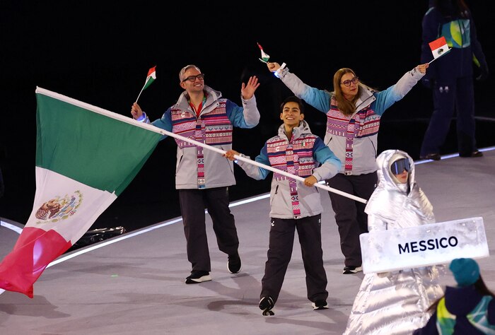 México destaca en la inauguración de los Juegos Olímpicos de Invierno Milán-Cortina 2026 con una delegación histórica y orgullosa