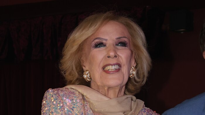 Mirtha Legrand disfruta de la obra 'Papá por Siempre' en el Teatro Liceo y recibe ovaciones