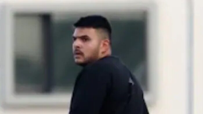 Naveed Akram comparece por primera vez en tribunal australiano por atentado en Bondi Beach