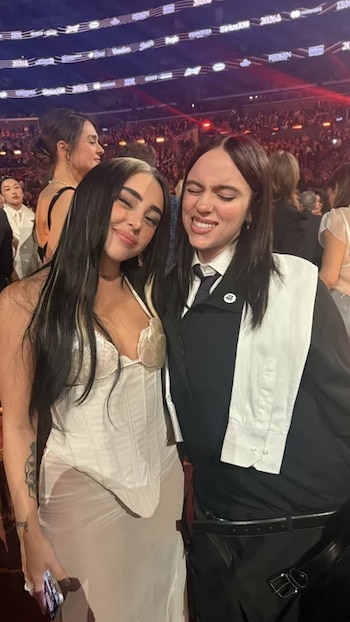 Nicki Nicole y Billie Eilish protagonizan encuentro viral en los Grammy 2023