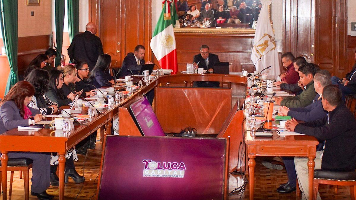¿Nuevo poder para la policía municipal en Toluca? La polémica aprobación del cabildo