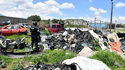 Operativo Fortaleza en Edomex y CDMX: Detenciones, decomisos y clausuras para combatir el robo de autopartes