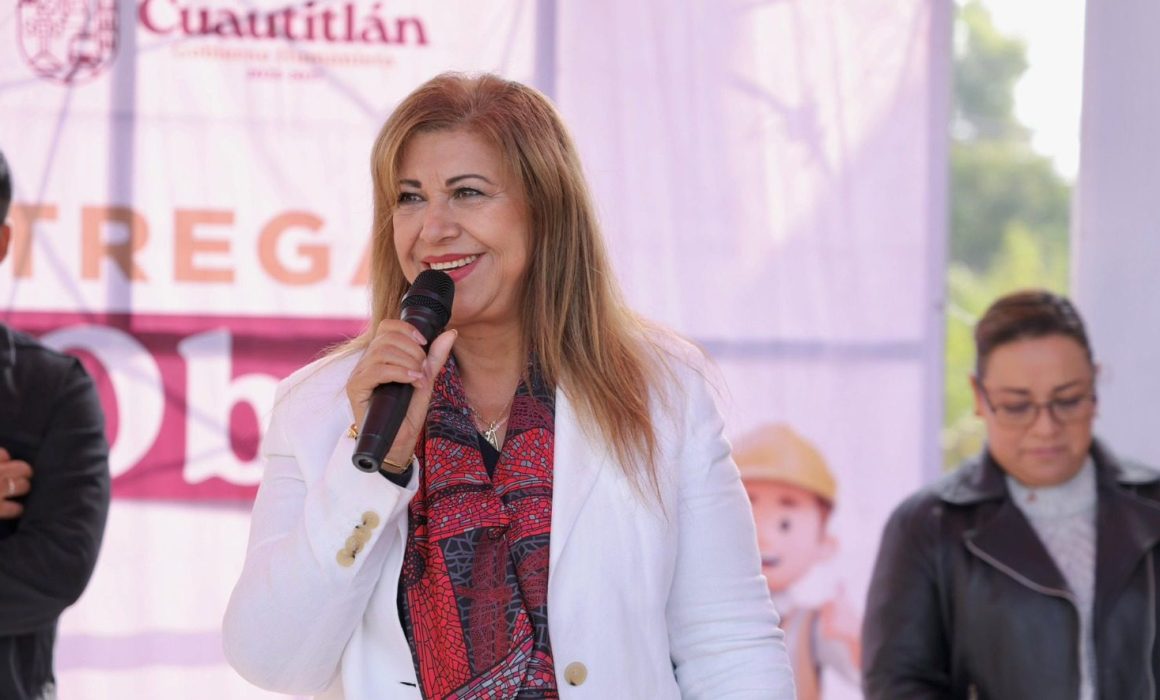 ¿Papelería oficial o campaña disfrazada? La polémica en Cuautitlán por usar la leyenda '2026, año de AMLO'