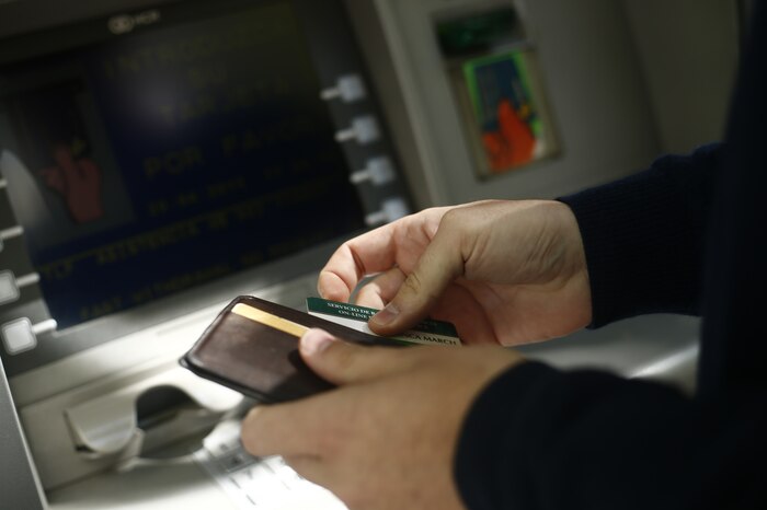 Policía de la Ciudad de México localiza y devuelve cheque de 30 mil pesos en Atlampa