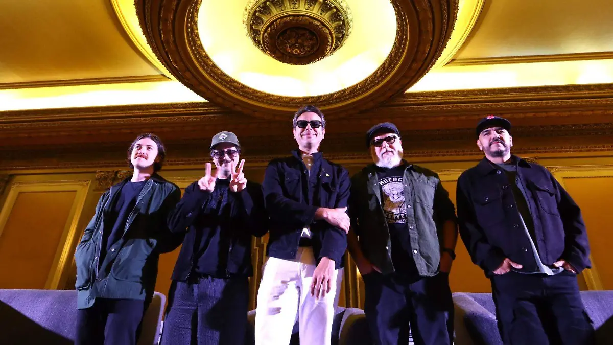 ¿Por qué el regreso de Jumbo con su nuevo disco está revolucionando la escena musical?