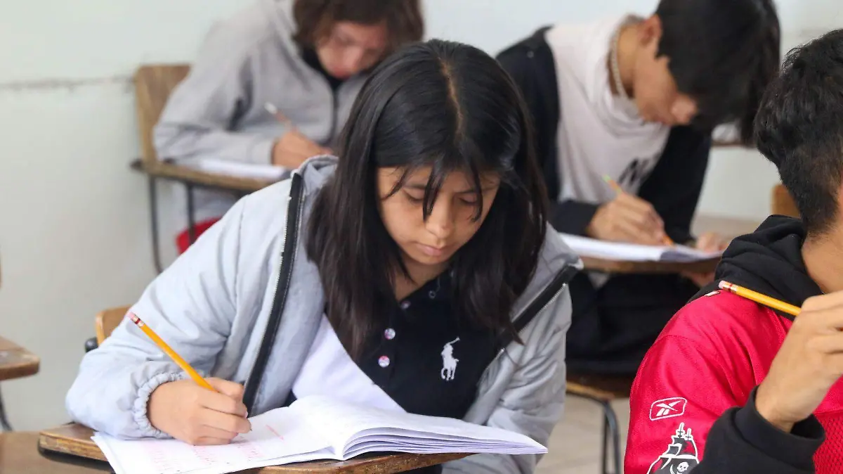 ¡Prepárate! Las Fechas Clave de la Convocatória ECOEMS 2026 para Ingresar a Bachillerato