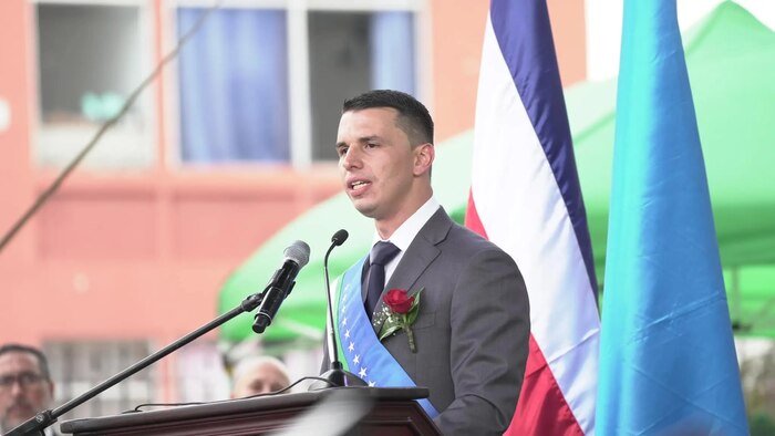 Procuraduría de la Ética Pública de Costa Rica denuncia penalmente al alcalde de San José por presunto peculado de servicios