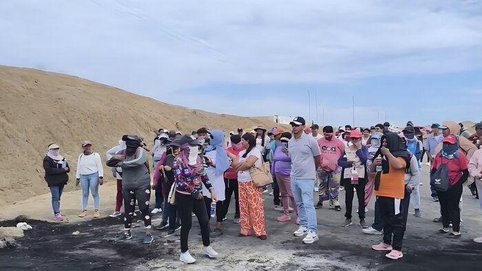 Protestas en Talara por posible privatización de Petroperú provocan bloqueo de carretera