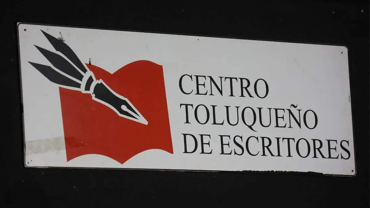 ¿Qué hay detrás del rechazo del Centro Toluqueño de Escritores al desalojo y qué acciones preparan?