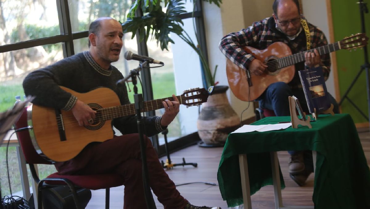 ¿Qué revela el nuevo libro y disco de Yakaman en Toluca? Descúbrelo aquí