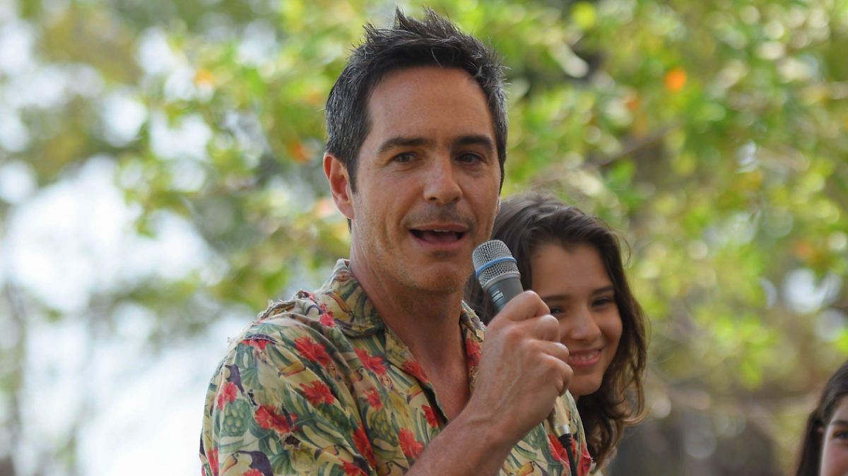 ¿Qué tienen en común Mauricio Ochmann y Eugenio Derbez en su papel de papá? La sorprendente conexión que impacta a sus fans