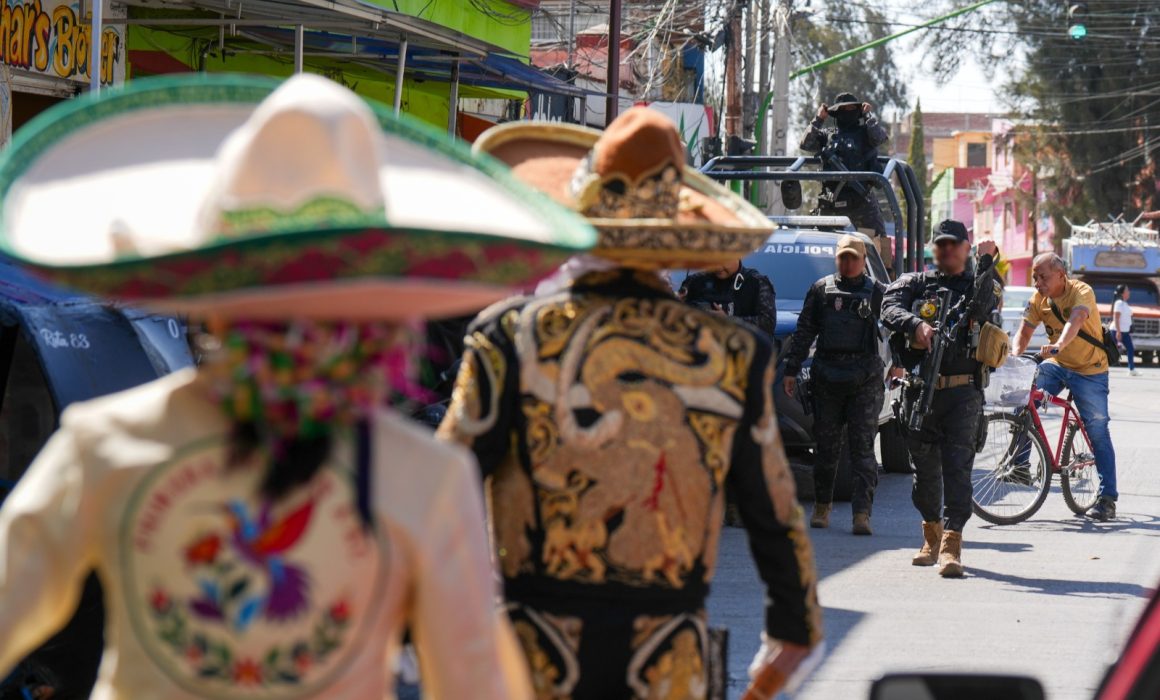 Refuerzan las autoridades de La Paz la seguridad en el Carnaval de Los Reyes Acaquilpan 2026