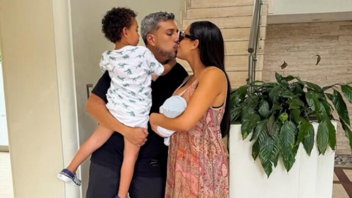 Ricardo Mendoza y Katya Mosquera estrenan casa y celebran San Valentín en familia con su bebé