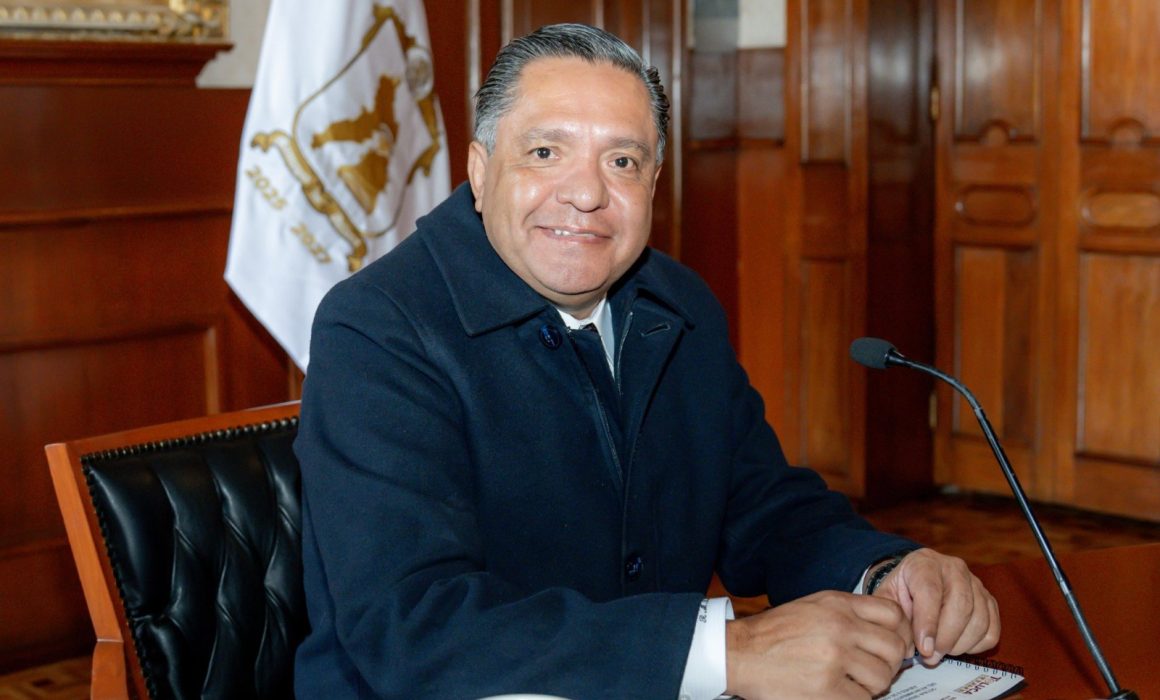 Ricardo Moreno se posiciona como segundo mejor alcalde de ciudades capitales en ranking nacional