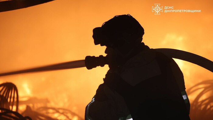 Rusia lanza 400 drones y misiles contra Ucrania horas antes de reunión para buscar cese al fuego