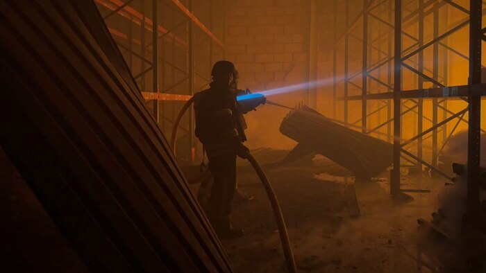 Rusia realiza ataque masivo contra infraestructura energética de Ucrania; se activa alerta aérea y se anuncian cortes de electricidad